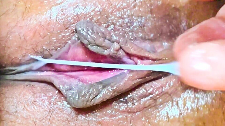 Faustina Pierre: Dedilhando buceta rosa apertada da minha meia-irmã creme branco saiu...