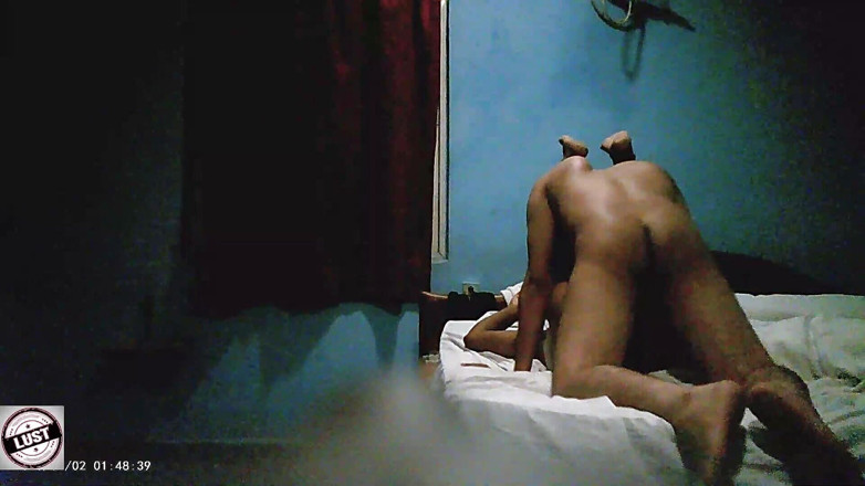 Lust_lover: Ngentot pelacur telugu di oyo bagian 3