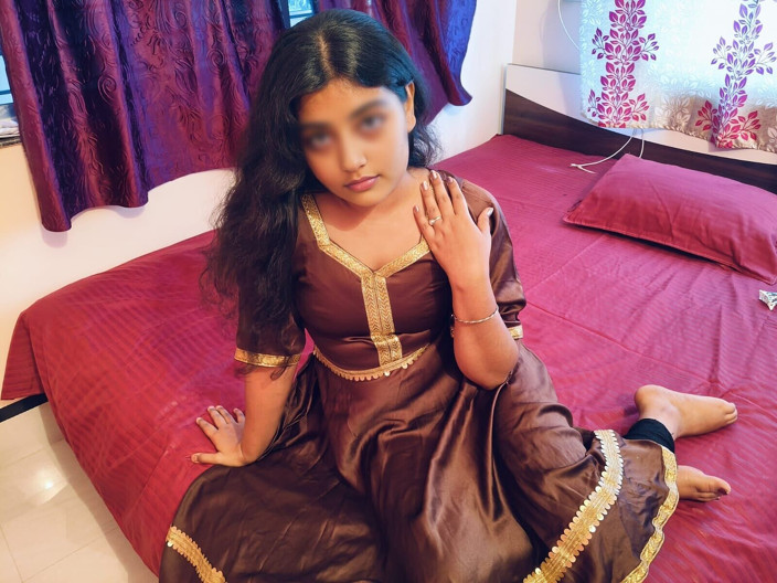 Mili bhabi: Tharki fratellastro sorellastra vuole sposarmi (hindi mms), Desi indiano Tharki hot...
