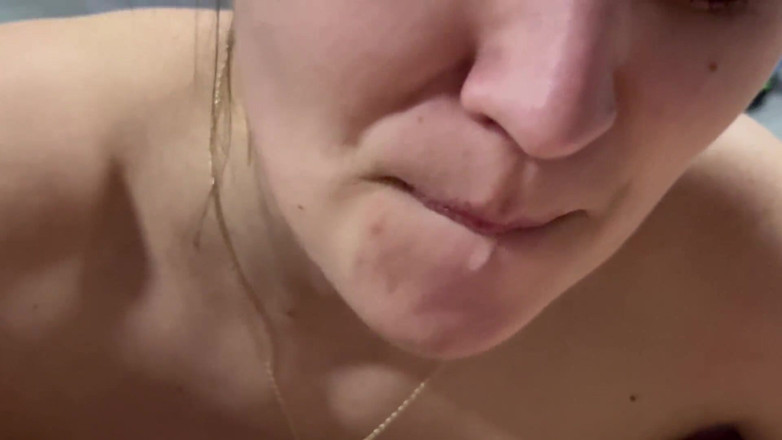 fantasycouplexxx: Pipe, éjaculation dans la bouche, gorge profonde, avalage, bukkake