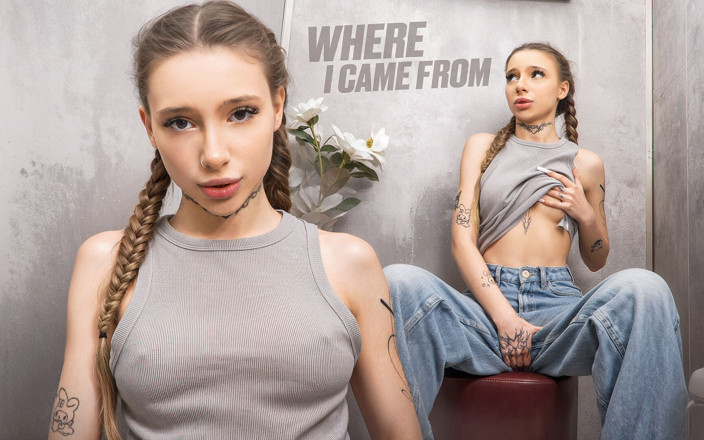 Luna Evans: Une chambre secrète avec un glory hole. Je me suis...