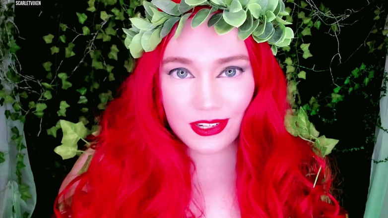 Scarlet Vixen: Poison Ivy's Transformation