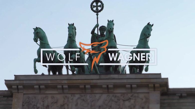 Wolf Wagner.date: Gorąca niemiecka MILF Harleen Van Hynten pozwala współczesnemu tarzanowi spust...