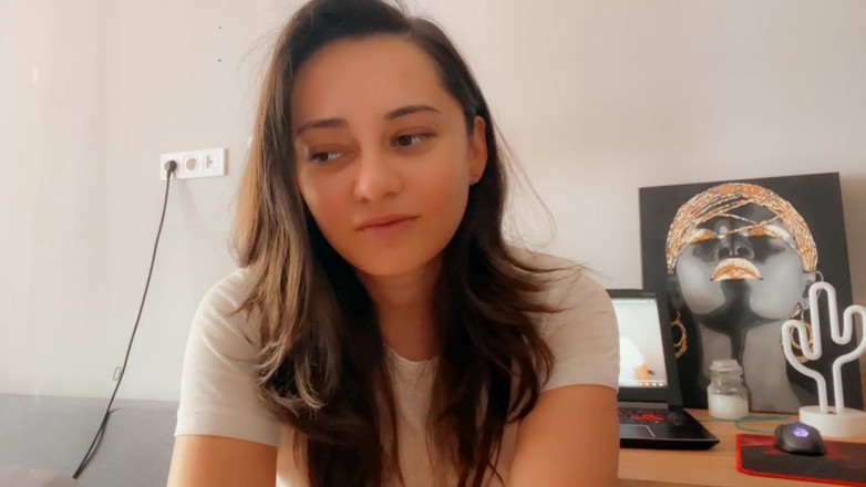 Malati Sex Education: Vị trí đồng tính nữ tốt nhất