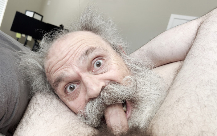 FuzzyBeardBoy: アインシュタイン・ザ・クックサッカー