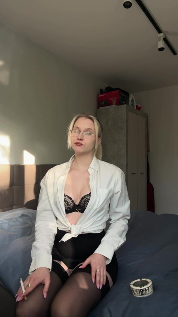 MertyXXX: Секретар