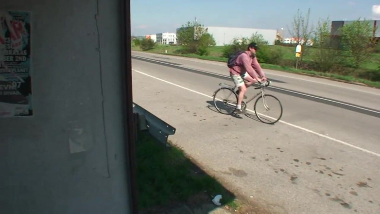 Out Sexxx: Kouření venku pro ošklivou amatérskou děvku