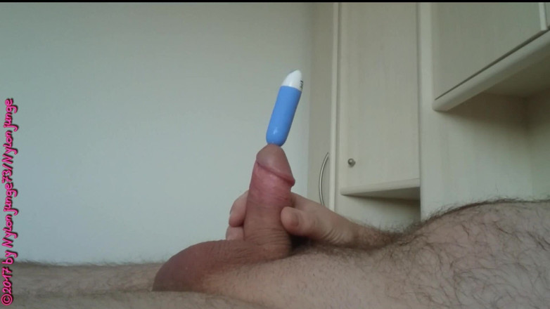 Carmen_Nylonjunge: Meu vibrador de tubo urinário