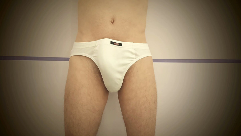 TheOldBigThing: Crescente tesão empurra para fora da cueca