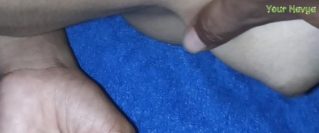 Your Navya: 18 Sal Ki Khubsurat Navya Ka Viral MMS, la belle...