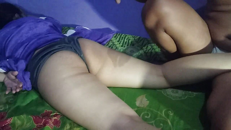 Angelina Pop: asli sauteli mammi munh men viry nikaalne ke baad sautele...