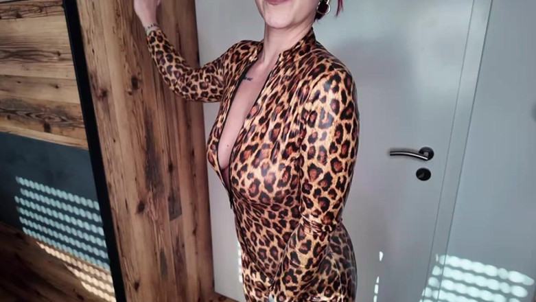 Nina Devil: ¿Puedes resistir la tentación?