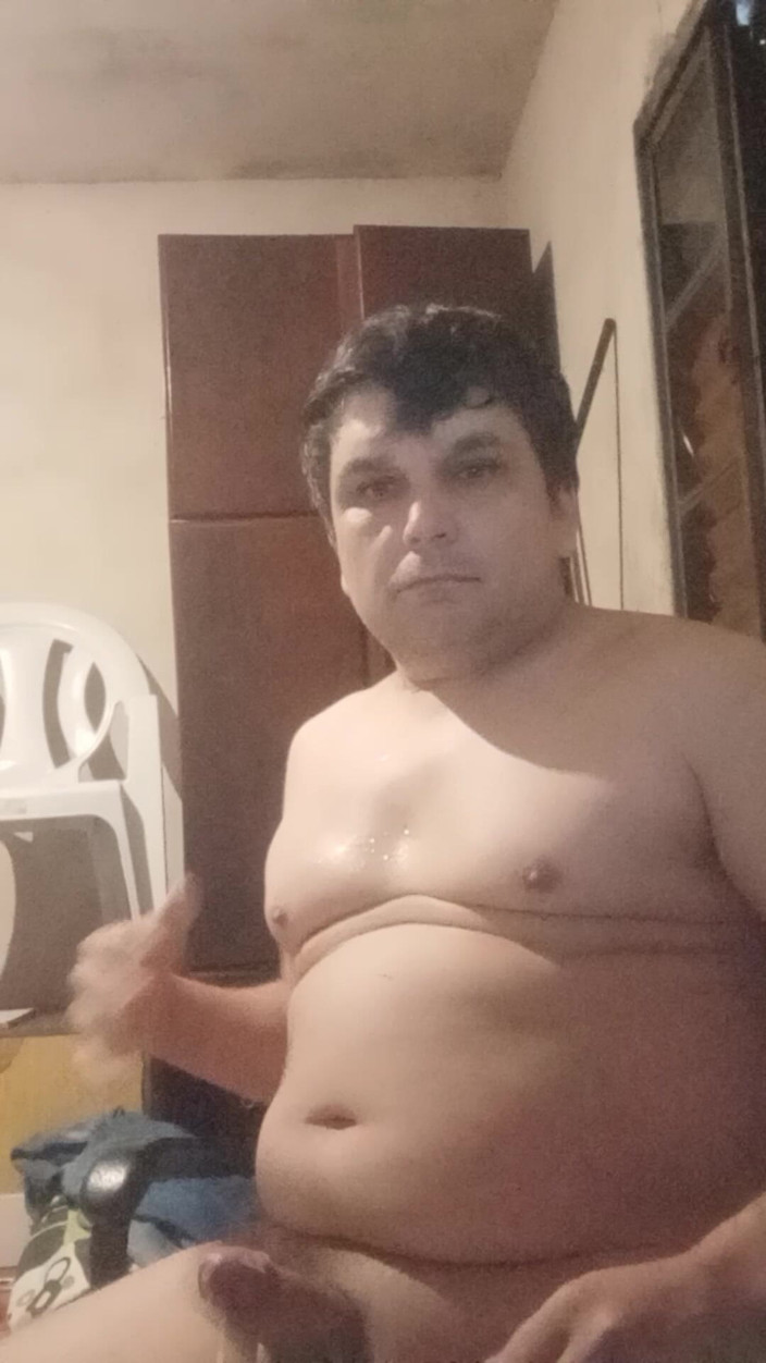Claudio: Toda a porra aberta nos meus peitos