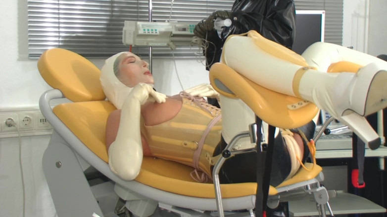 Rubber & Clinic Studio - 1ATOYS: Катетер і шлунок в латексі