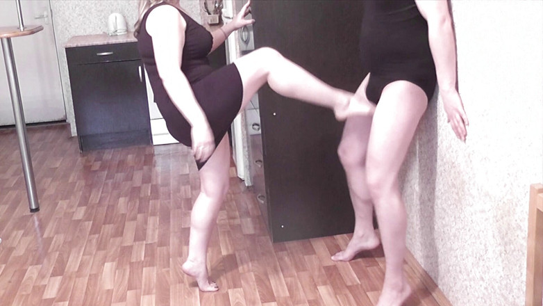 Amateur_fetish: Amatorskie bicie jaj 3