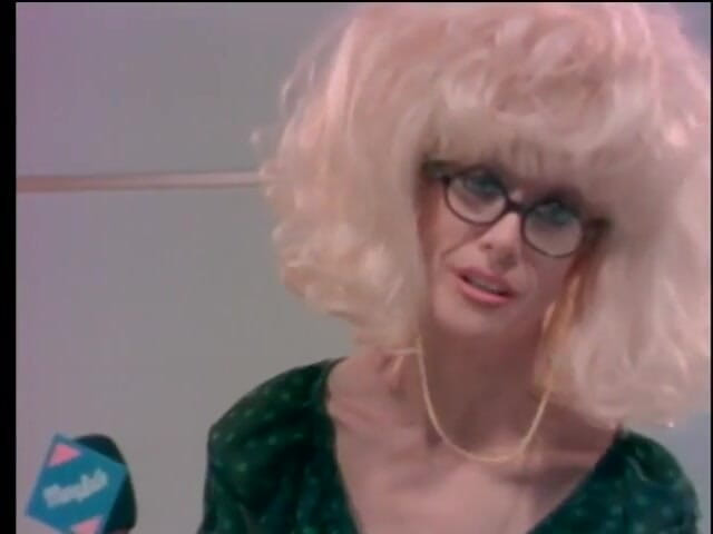 Old Good Porn: Hardcore groepseksactie in een bar