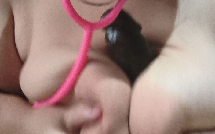 HerculesnVENUS: Le Dr avait besoin de baiser ses seins par le...