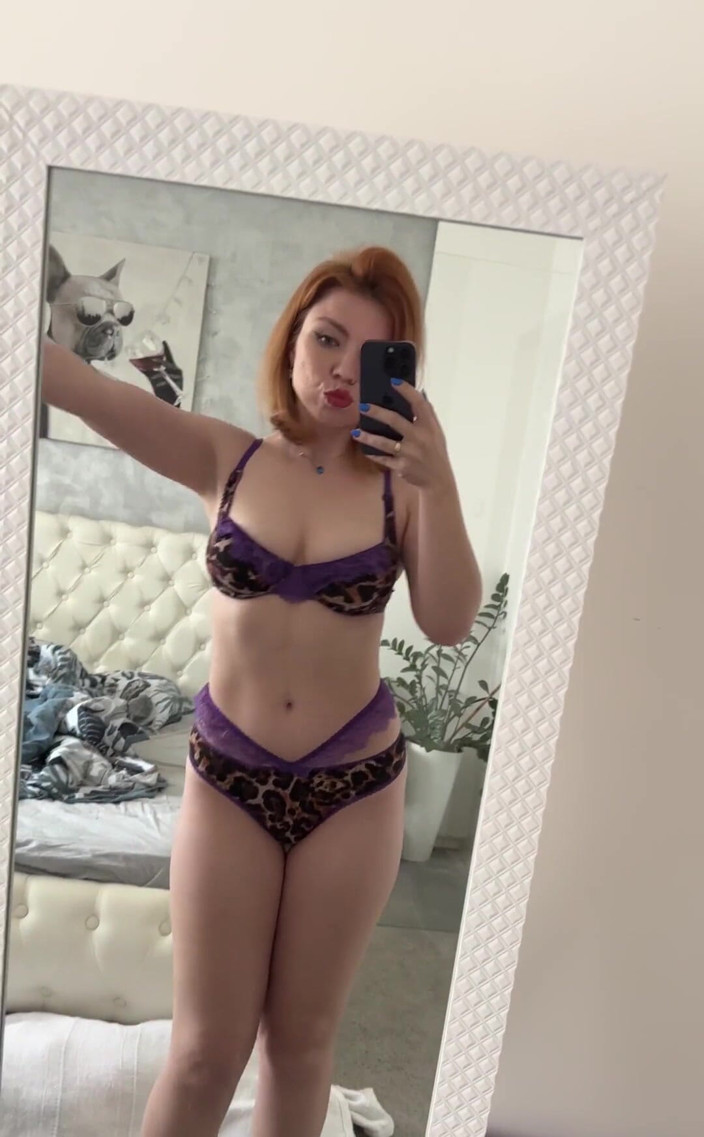 Kisankanna: Rousse coquine le matin !