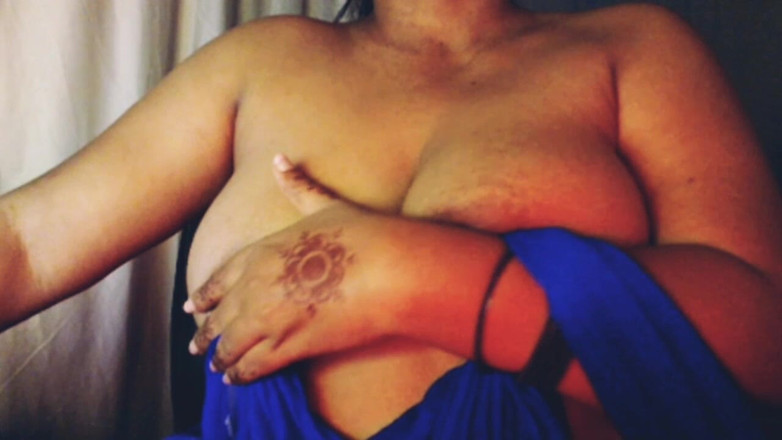 HotGirl21: Sutiã da gostosa abrindo show de peitos grandes