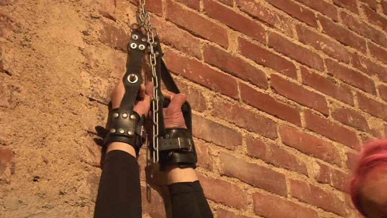 German Porn: ドイツの緊縛 - 赤毛のドミアン