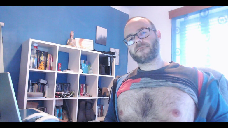 RAvingr4d4: Ravingr Video
