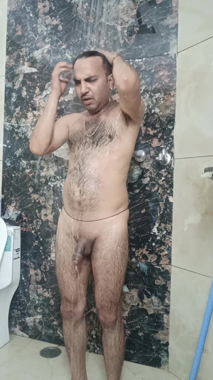 Rajasthani-old-lover: Lelaki desi India menikmati pertunjukan melancap dengan bapa tiri jiran...