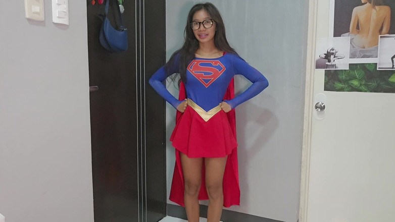 creamberryfairy: Supergirl con le mutandine provocanti
