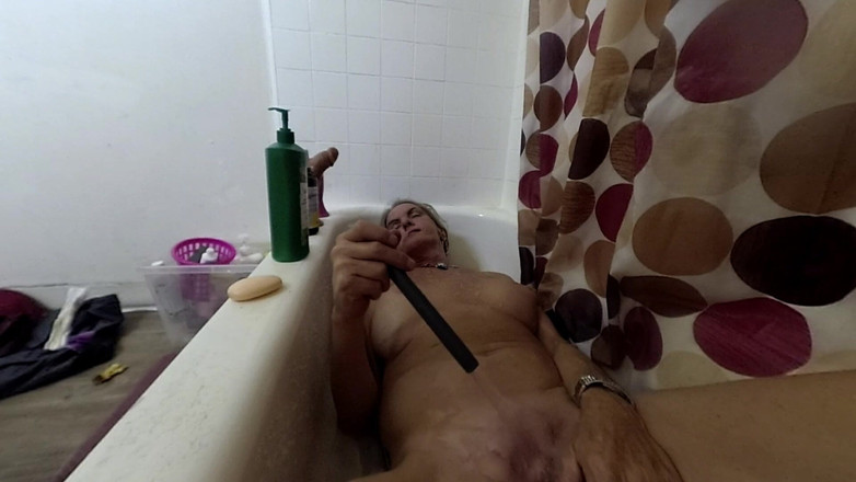 Lizzy Yum: Lizzy yum sd March 2025 shok seks toy hastamaithun Dilating Bathing...