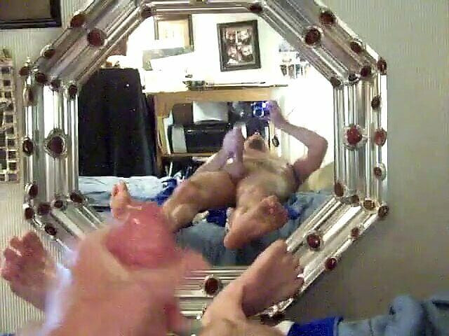 Hairyartist: Acariciando pau enorme para você - peludaartista