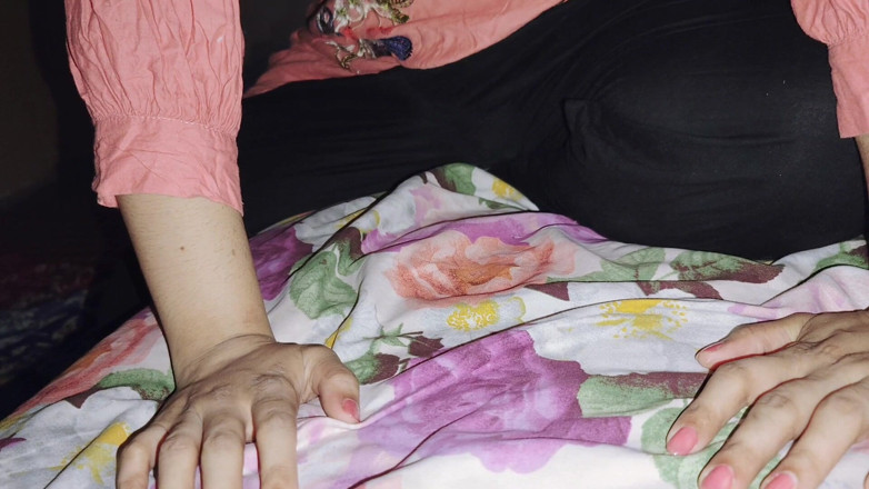 Sairaxsaim: Baise la chatte étroite de ma femme