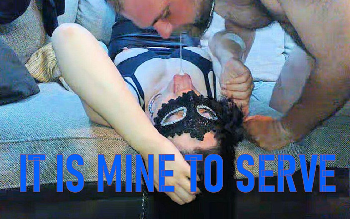 Toilet Mommy: Bite et anus, anulingus en tenue sexy