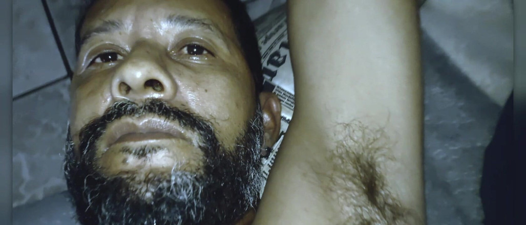 Rock F hairy: Mi sono sentito eccitato e ho eiaculato
