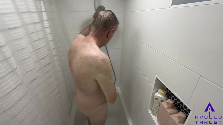ApolloThrustXXX: Ducha Interior Con Apollo