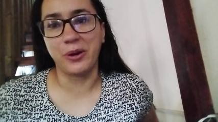 Nathalieprez4: Je suis dans un hôtel et je me masturbe dans...