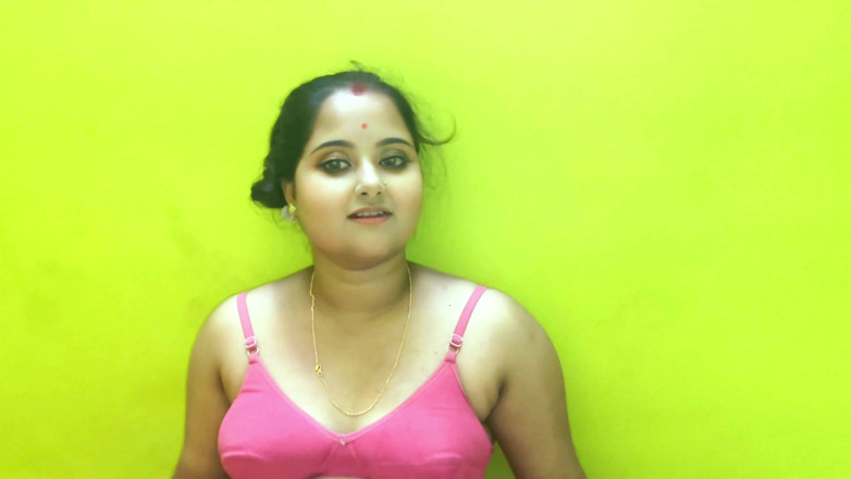 Raja puja: Desi indiana bengalese boudi affari con suo marito amico