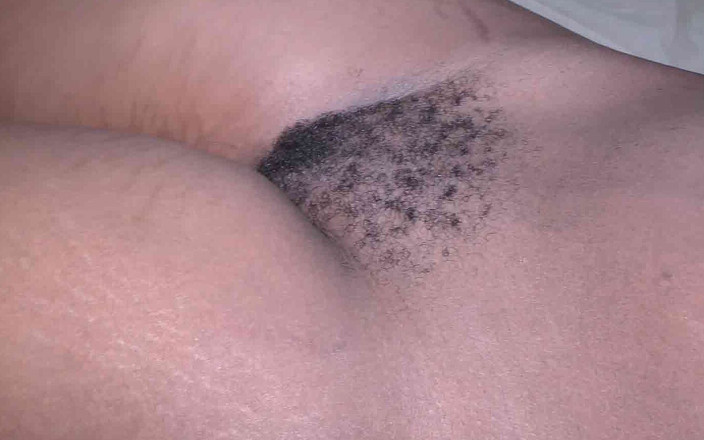 Bam-bulax: Memek sempit cewek kulit hitam ini dicrot di dalam sama...