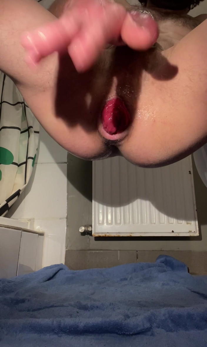 Matiefistpie: Dává mé šťavnaté růžové poupě trochu pozornosti, chce růst, Staň se...