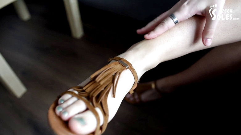 Czech Soles - foot fetish content: Tălpile moi ale lui Ivet la prima filmare