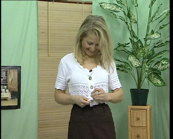 YOUR FIRST PORN: Antje, corps parfait d’une femme mature