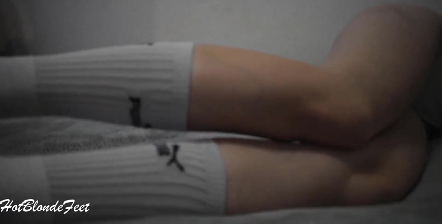 Miley Grey: Loira sexy em meias longas, você precisa vê-lo - Miley Grey
