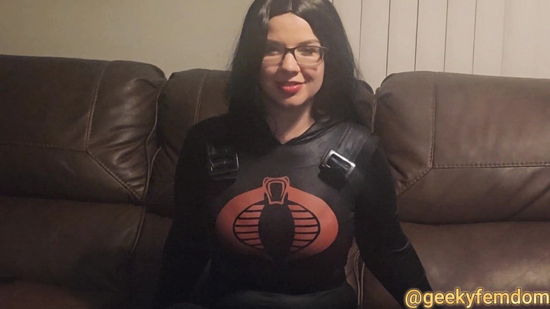 Geeky Femdom: Fae D Cay est la barroness