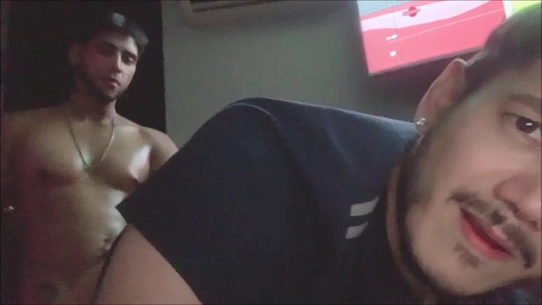 The-hook305: Str8 beefcake трахає мене без презерватива і кінчає на мою волохату дупу