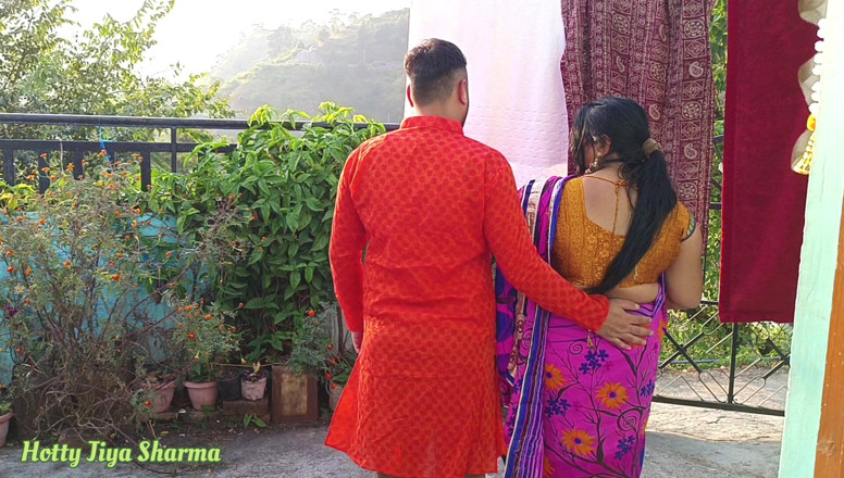 Hotty Jiya Sharmaa: Indiana peituda sogra fodida por Damad em the Hills abertamente...