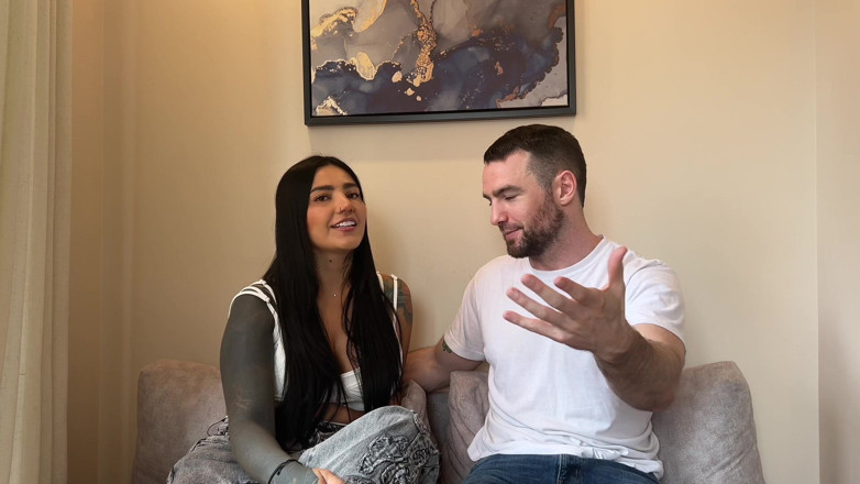 Andres Acosta: Tatted 거유 라티나의 비하인드 스토리, La Rola