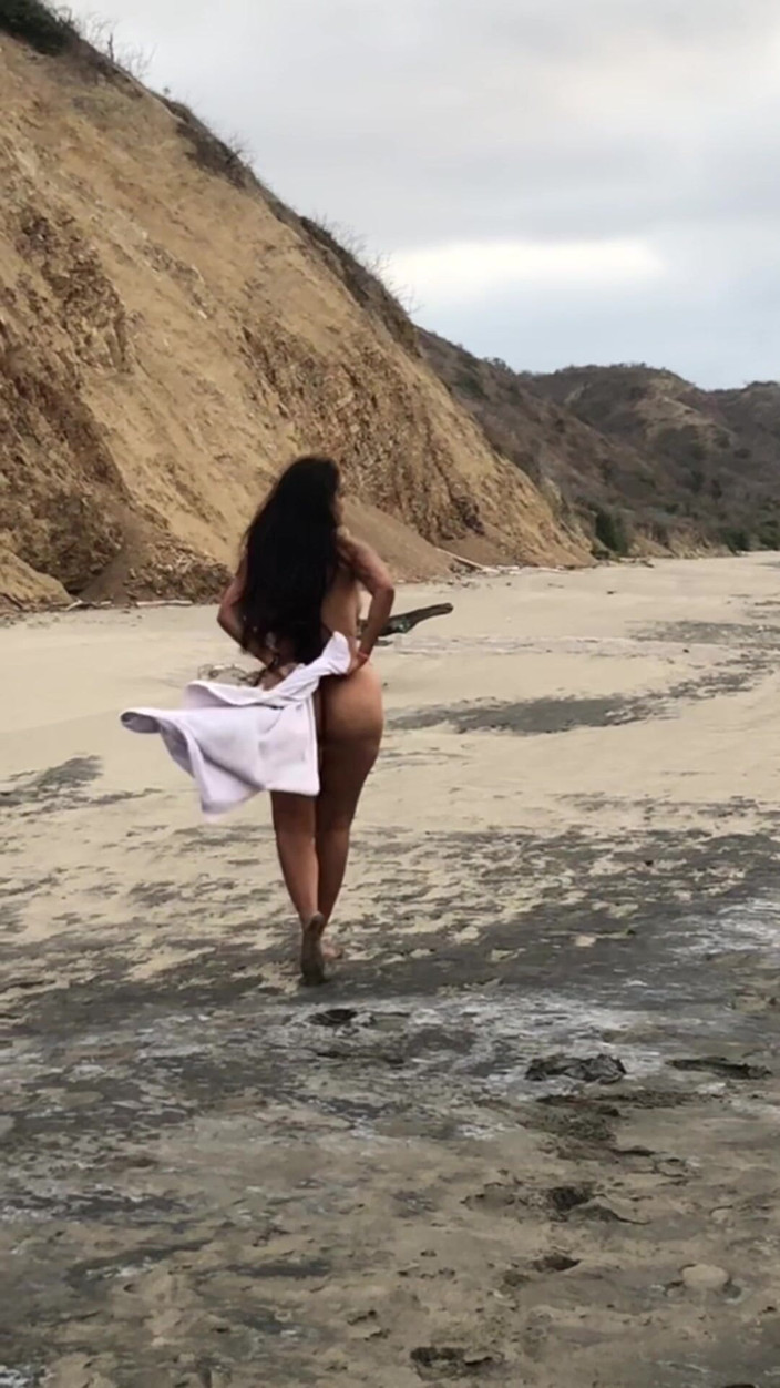 BigAssStepmom2: Geiles latina-zimmermädchen wird von ihrem chef mit einem großen schwanz...