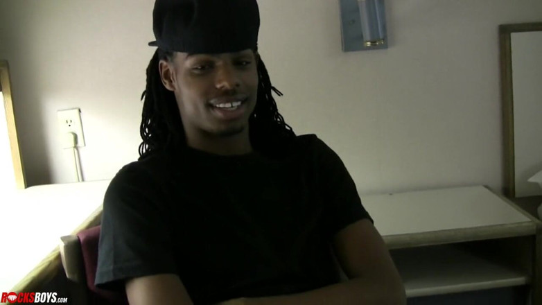 RocksBoys: Dontrez Torre вступает в первый трах