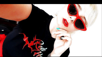 Red Heaven Media: Olha quem usa a camisa do Céu Vermelho!