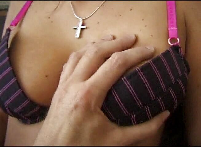 Flash Model Amateurs: Sexy kočka si vezme prst do kundičky
