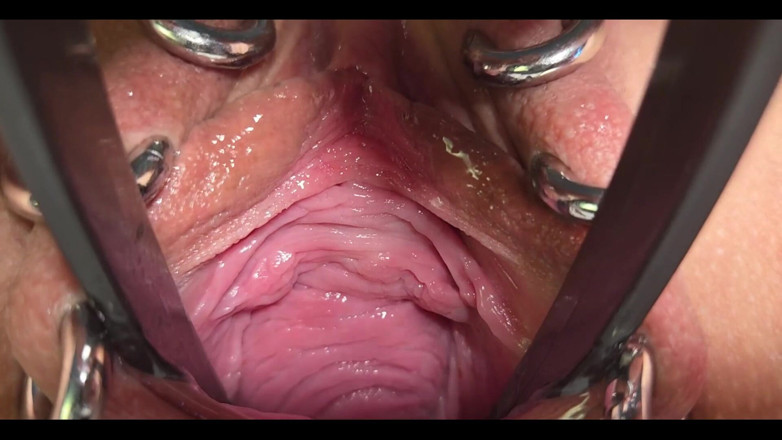 Dirty Molly: Deschis pe ecran complet!