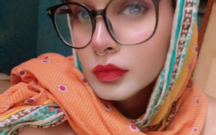Apple00001: Call Me Miss Cum Dump Transgirl